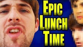 lunchtime with smosh|Category:Lunchtime w/ Smosh .